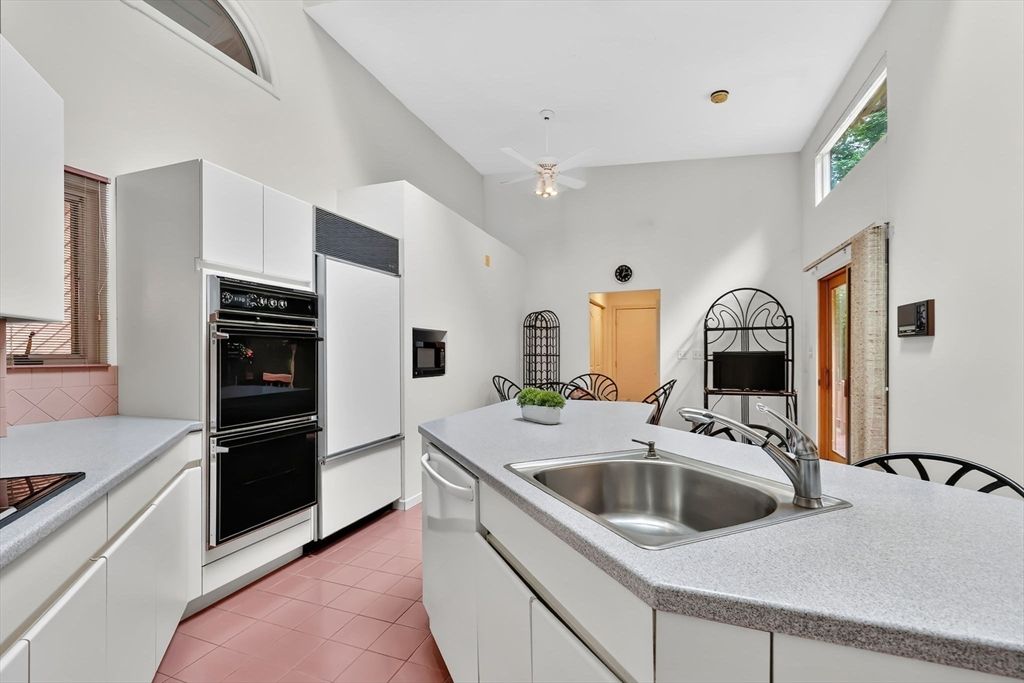 Dining room, Interior, Kitchen, Recessed Lighting
