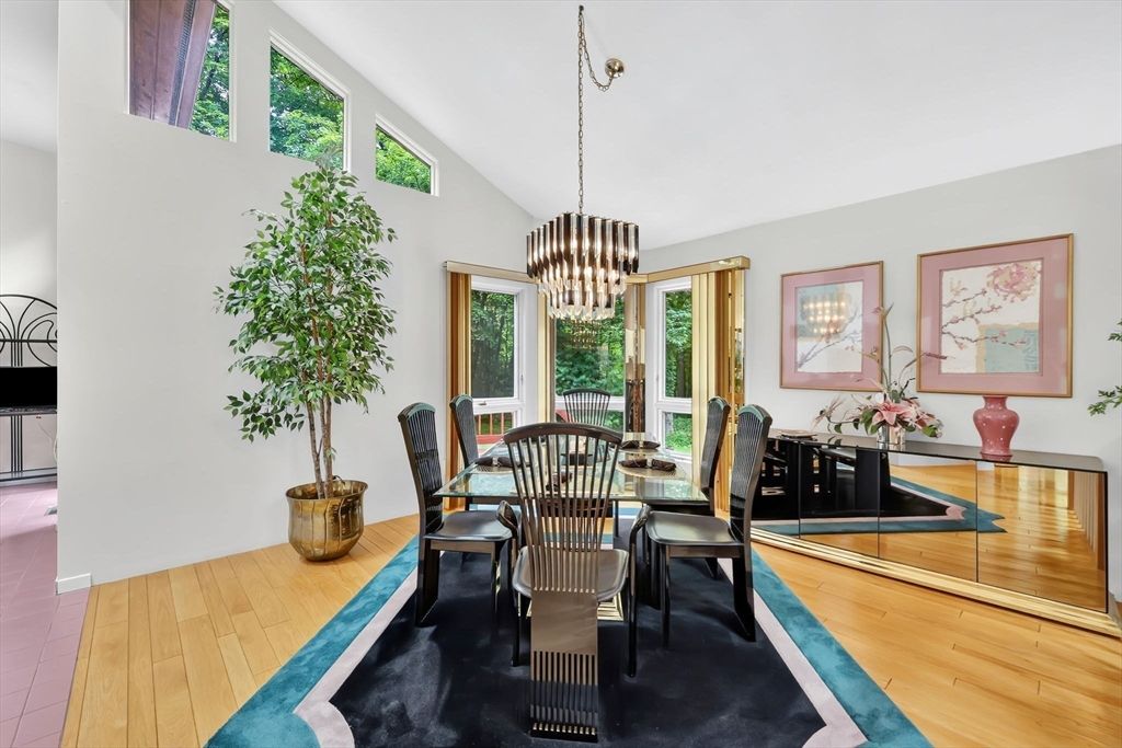 Chandelier, Dining room, Interior, Wood Texture Flooring