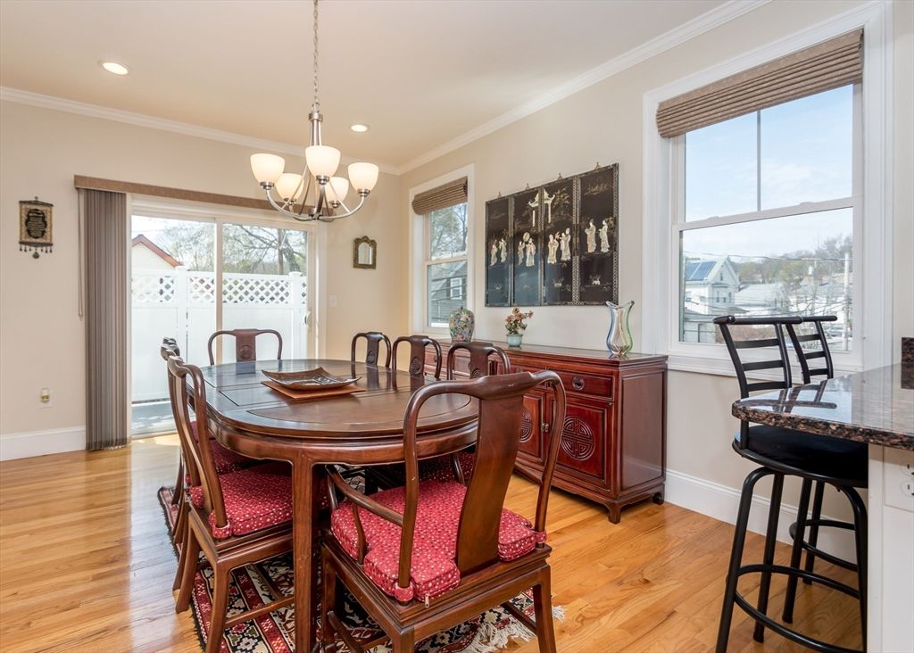 Chandelier, Dining room, Interior, Recessed Lighting, Wood Texture Flooring