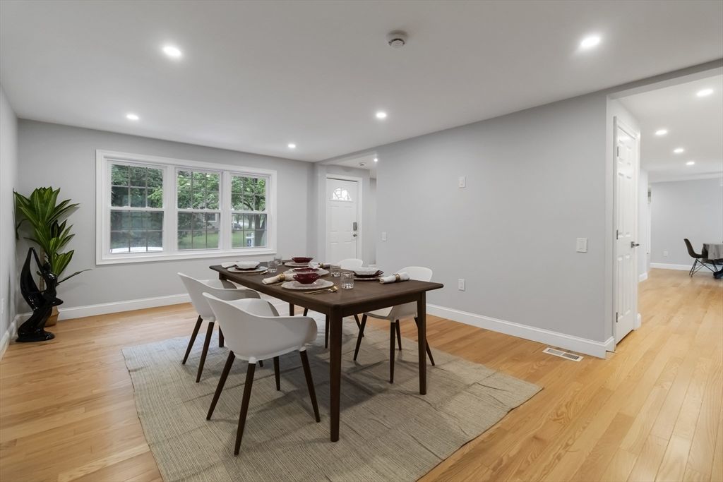 Dining room, Interior, Recessed Lighting, Wood Texture Flooring