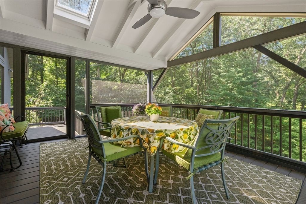Interior, Sun Room, Wood Texture Flooring