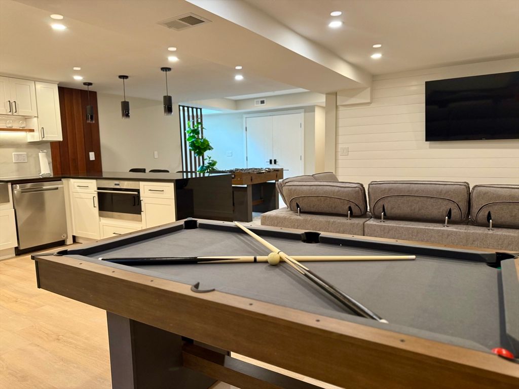 Billiard Table, Game Room, Interior, Pendant Lights, Recessed Lighting, Wood Texture Flooring