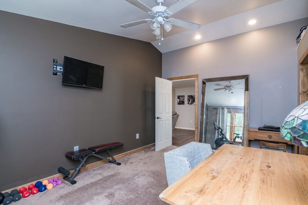 Fitness Equipment, Interior, Recessed Lighting