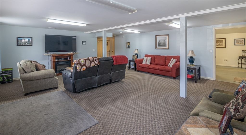 Fireplace, Interior, Living room