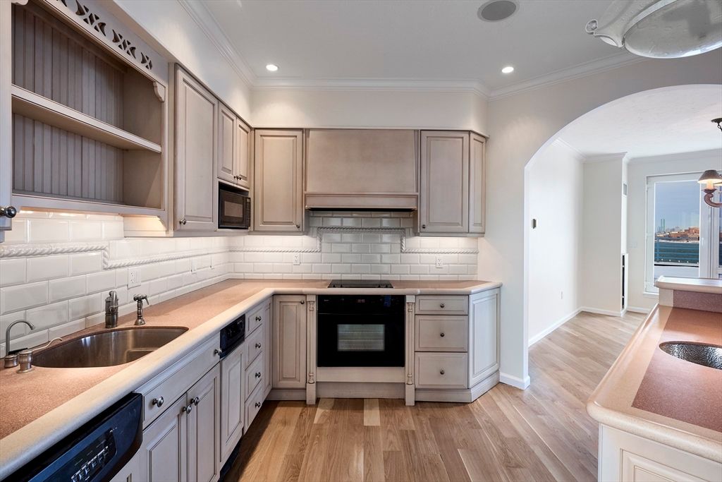 Interior, Kitchen, Recessed Lighting, Wood Texture Flooring