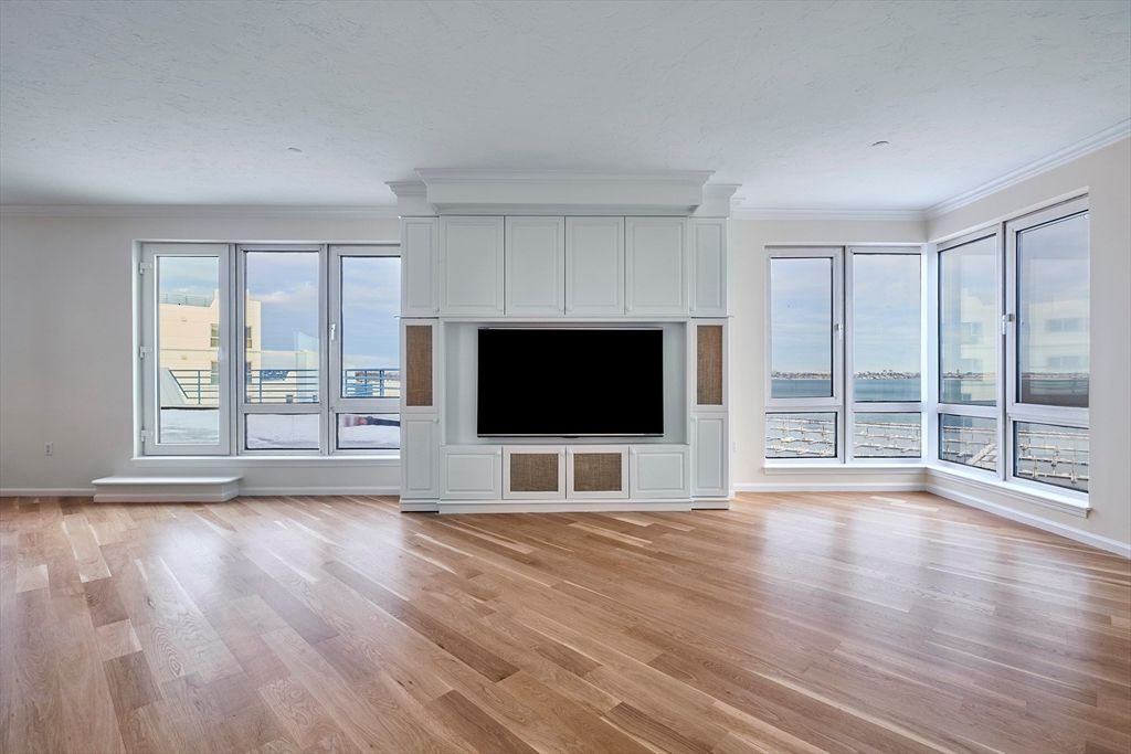 Empty room, Interior, Water, Wood Texture Flooring