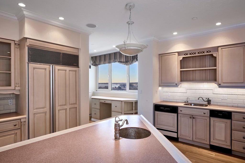 Interior, Kitchen, Pendant Lights, Recessed Lighting, Wood Texture Flooring