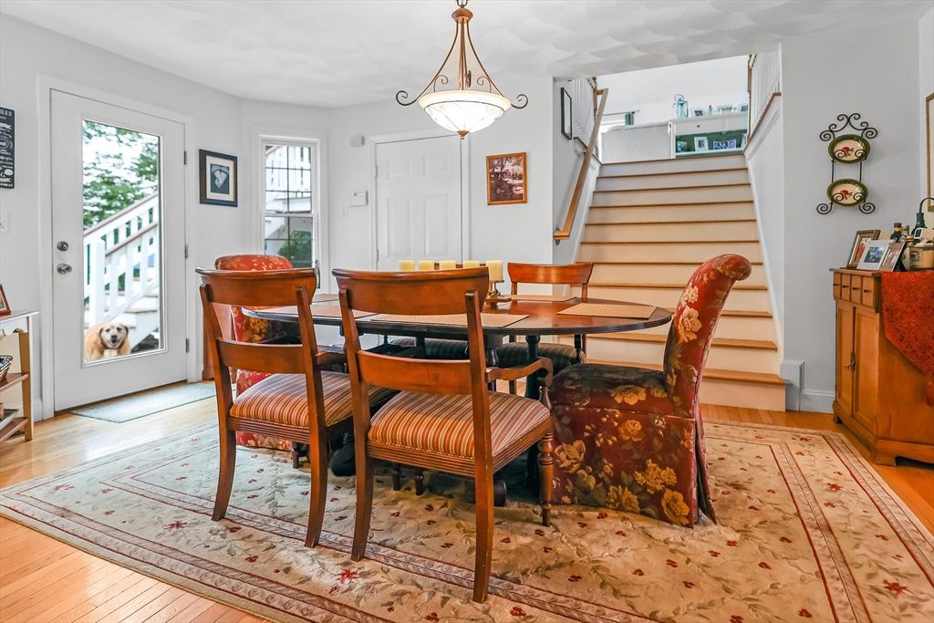 Dining room, Interior, Wood Texture Flooring