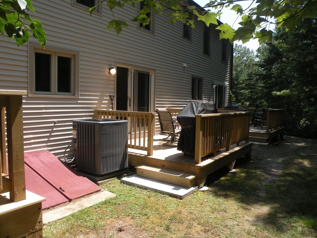 Exterior, Hot Tub