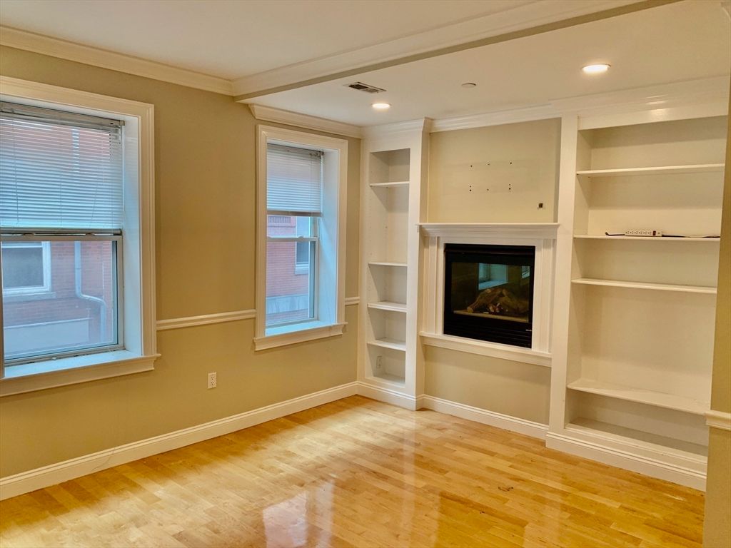 Fireplace, Interior, Recessed Lighting, Wood Texture Flooring