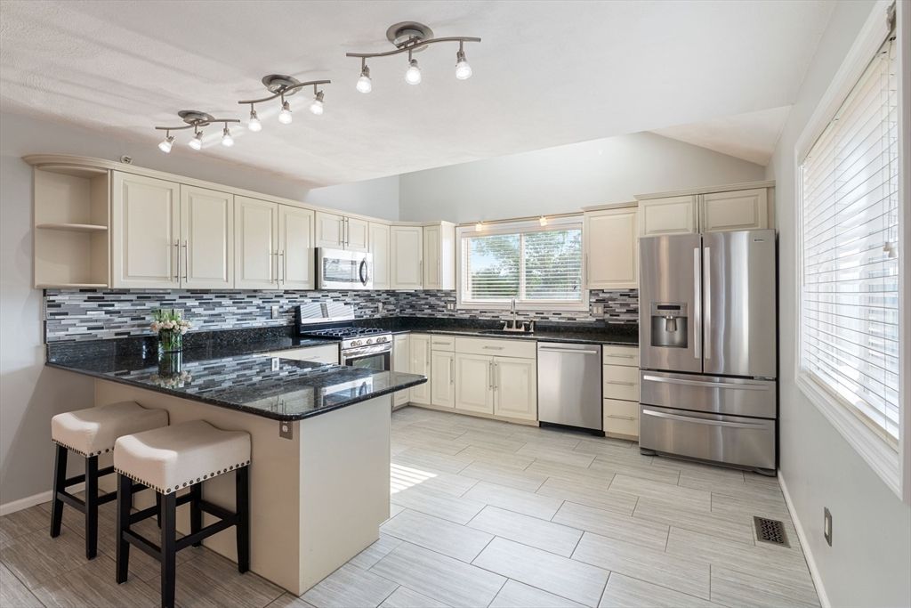 Interior, Kitchen, Stainless Steel Appliances