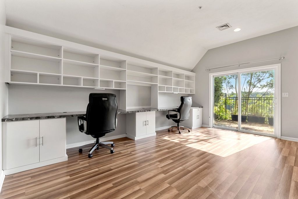 Home Office, Interior, Recessed Lighting, Wood Texture Flooring