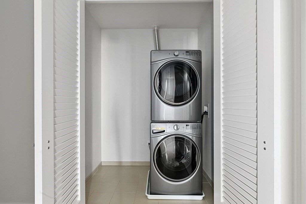 Interior, Utility Closets, Washer