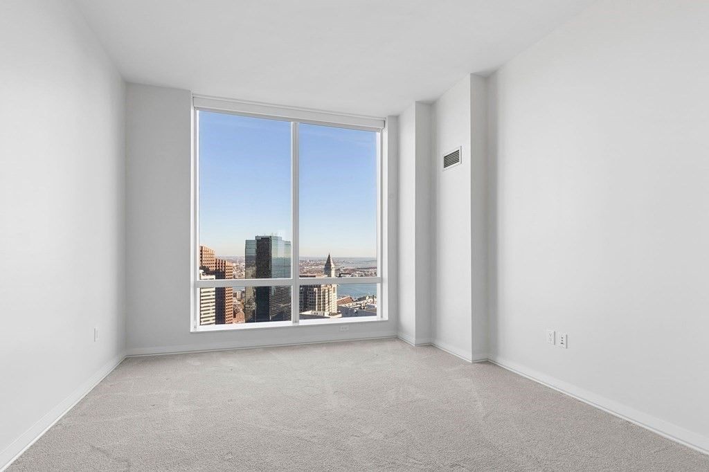 Empty room, Interior, Water
