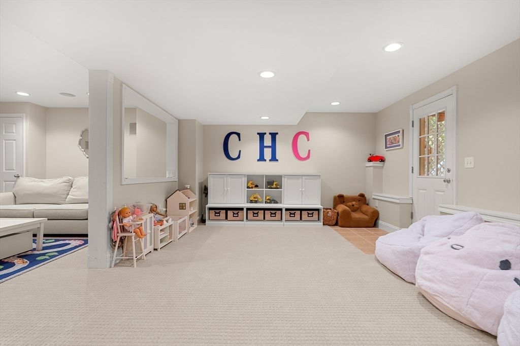 Interior, Recessed Lighting
