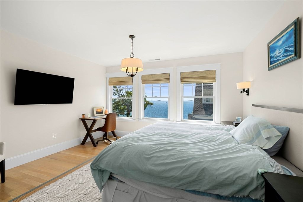 Bedroom, Interior, Water, Wood Texture Flooring