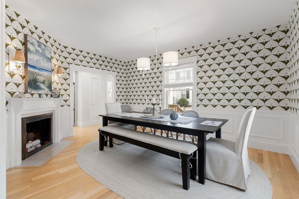 Dining room, Fireplace, Interior, Pendant Lights, Wood Texture Flooring