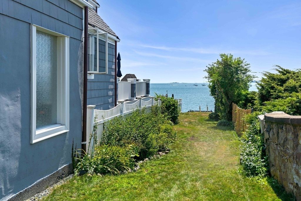 Backyard, Exterior, Water