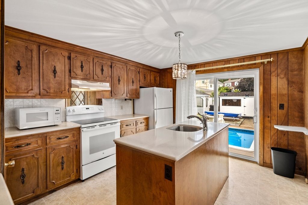 Interior, Kitchen, Pendant Lights