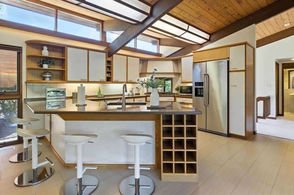 Interior, Kitchen, Stainless Steel Appliances, Wooden Beams, Wooden Ceilings, Wood Texture Flooring