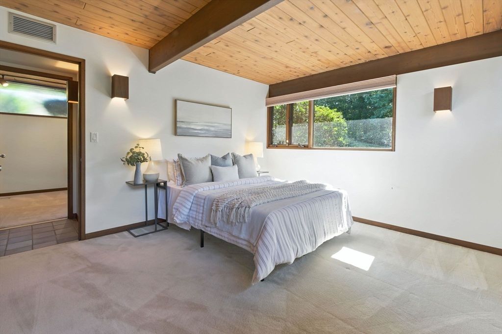 Bedroom, Interior, Wooden Beams, Wooden Ceilings