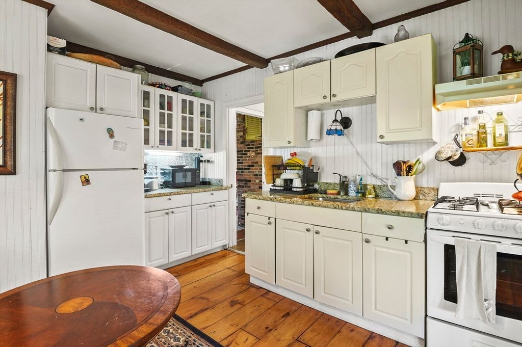 Interior, Kitchen, Wooden Beams, Wood Texture Flooring