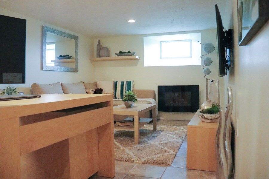 Dining room, Fireplace, Interior, Recessed Lighting