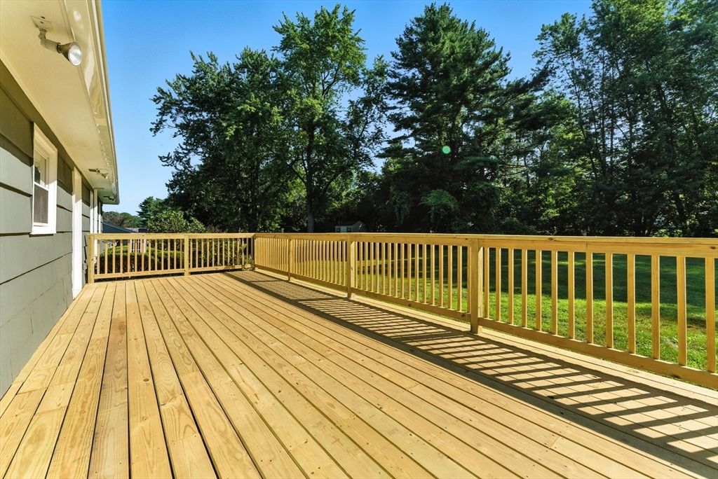 Exterior, Wood Texture Flooring