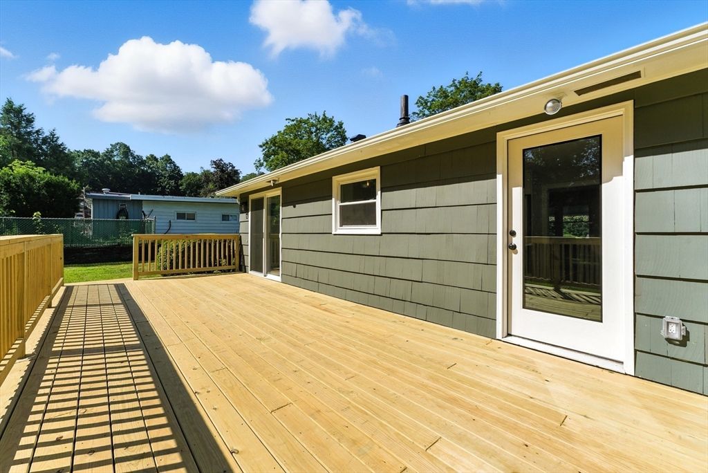 Exterior, Wood Texture Flooring