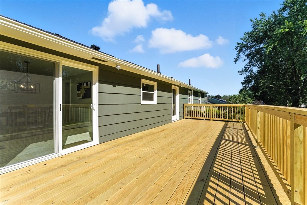 Exterior, Wood Texture Flooring