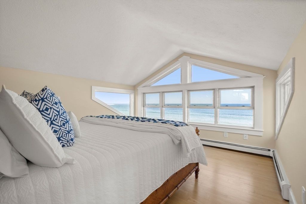 Bedroom, Interior, Water, Wood Texture Flooring