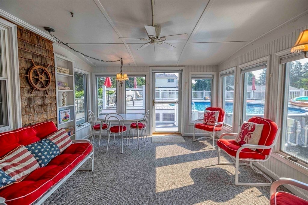 Dining room, Interior, Sun Room
