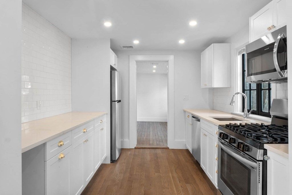Interior, Kitchen, Recessed Lighting, Stainless Steel Appliances, Wood Texture Flooring