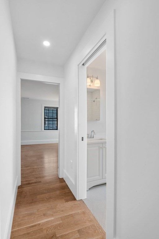 Bathroom, Interior, Recessed Lighting, Wood Texture Flooring