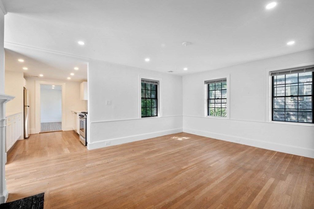 Empty room, Interior, Kitchen, Recessed Lighting, Wood Texture Flooring