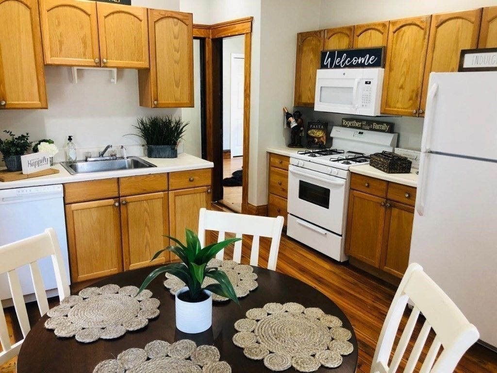 Interior, Kitchen, Wood Texture Flooring