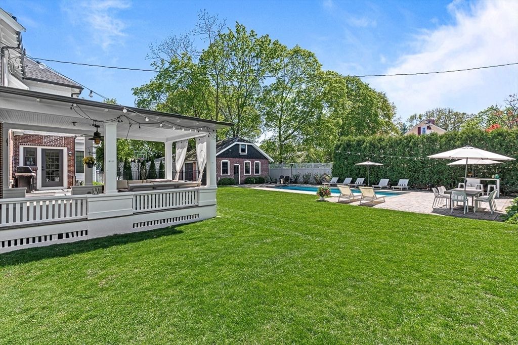Backyard, Exterior, Pool