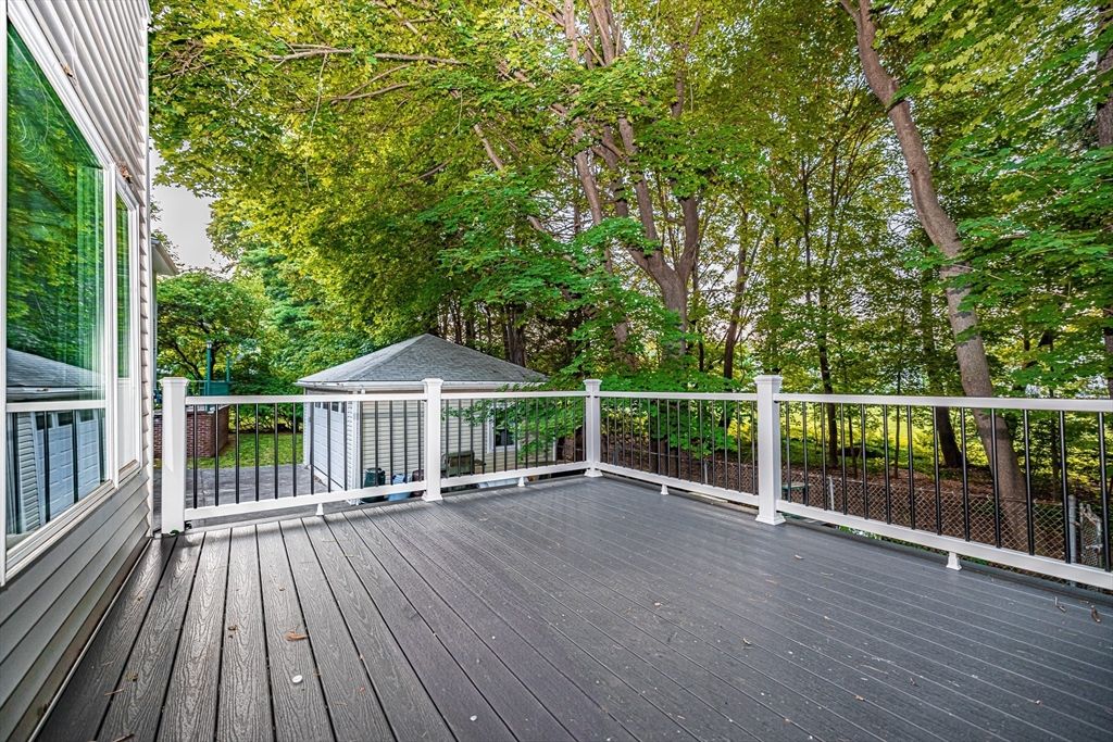 Exterior, Wood Texture Flooring