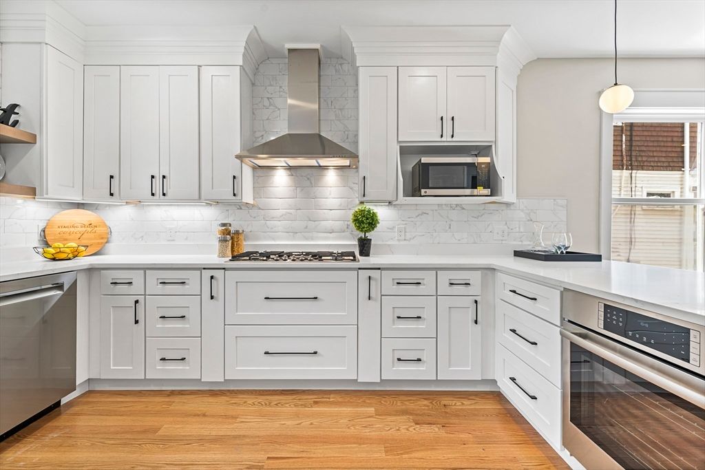 Interior, Kitchen, Pendant Lights, Stainless Steel Appliances, Wood Texture Flooring
