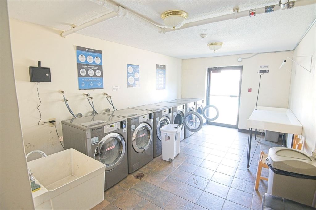 Interior, Washer