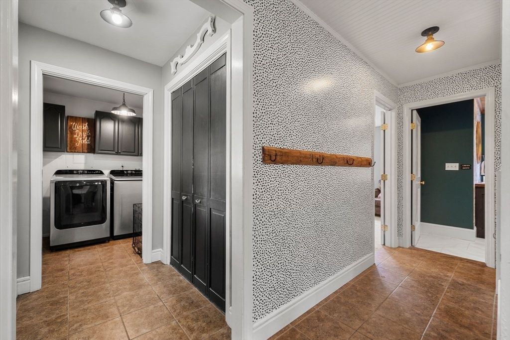 Interior, Kitchen, Pendant Lights, Washer