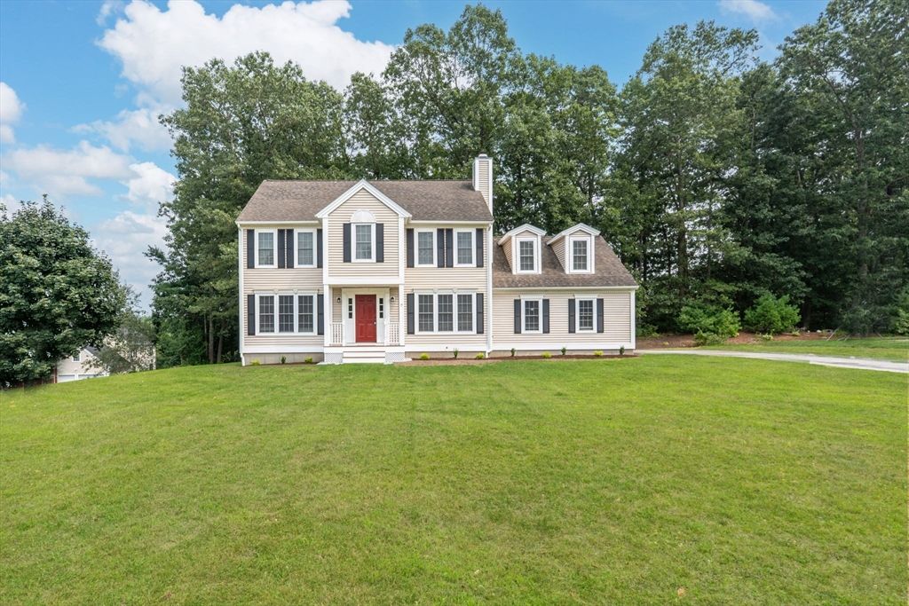 Backyard, Exterior, Facade, Georgian