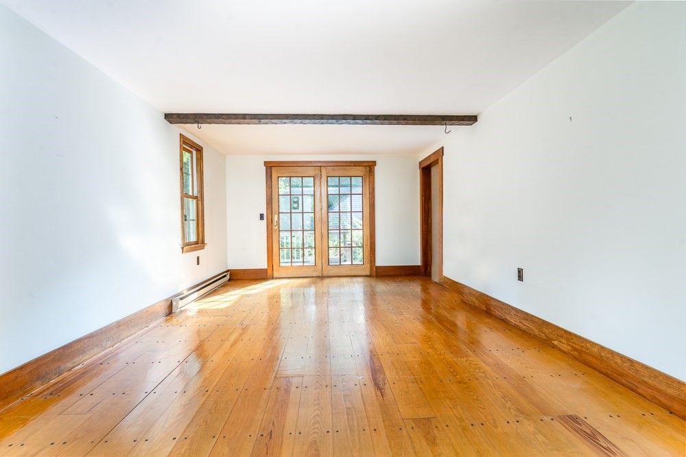 Empty room, Interior, Wooden Beams, Wood Texture Flooring