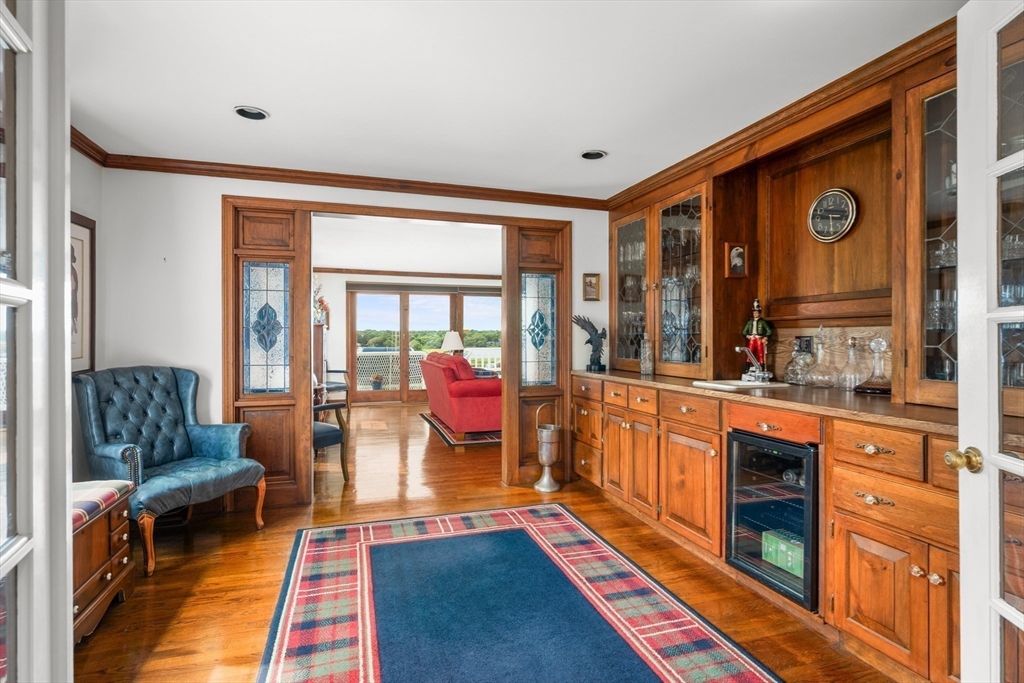 Dining room, Interior, Kitchen, Recessed Lighting, Stainless Steel Appliances, Wood Texture Flooring