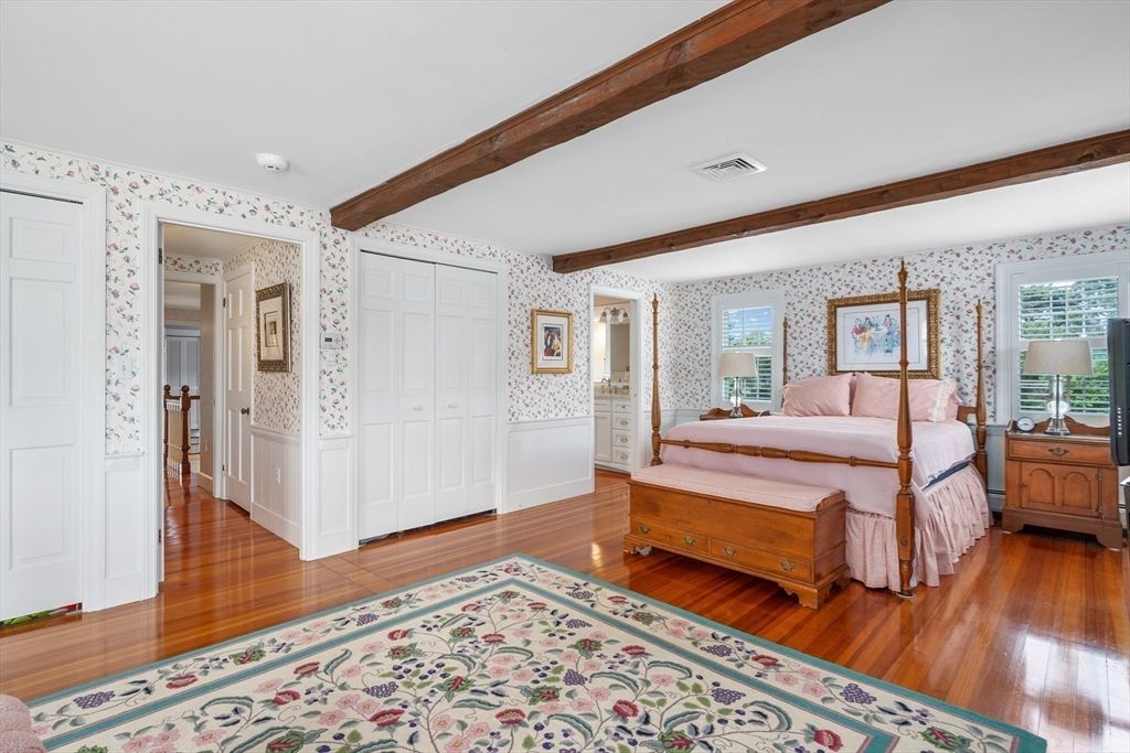 Interior, Living room, Piano, Water, Wood Texture Flooring