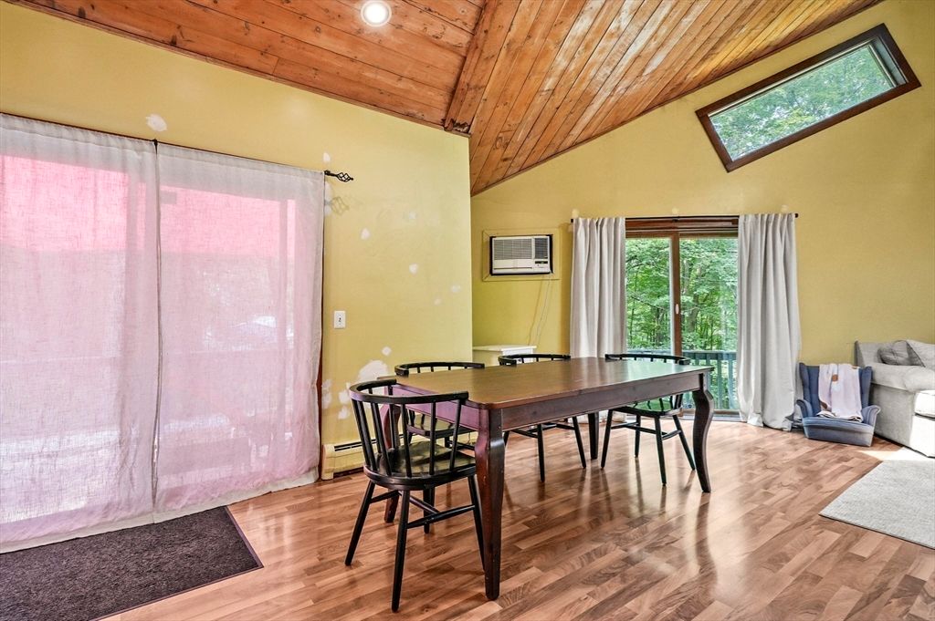 Dining room, Interior, Recessed Lighting, Wooden Ceilings, Wood Texture Flooring