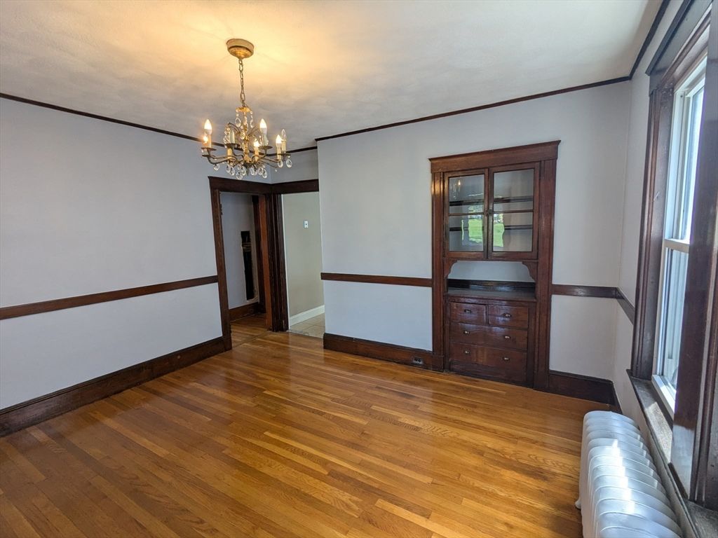 Chandelier, Interior, Wood Texture Flooring