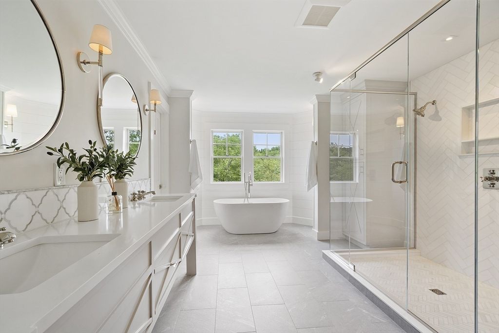 Bathroom, Dual Sink Vanities, Free Standing Baths, Glass Shower, Interior, Recessed Lighting