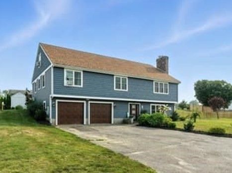 Attached, Backyard, Exterior, Facade, Georgian