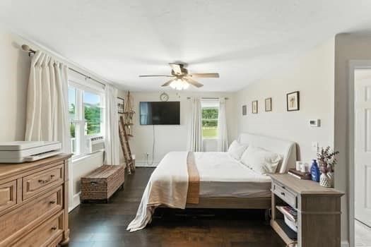 Bedroom, Interior, Wood Texture Flooring